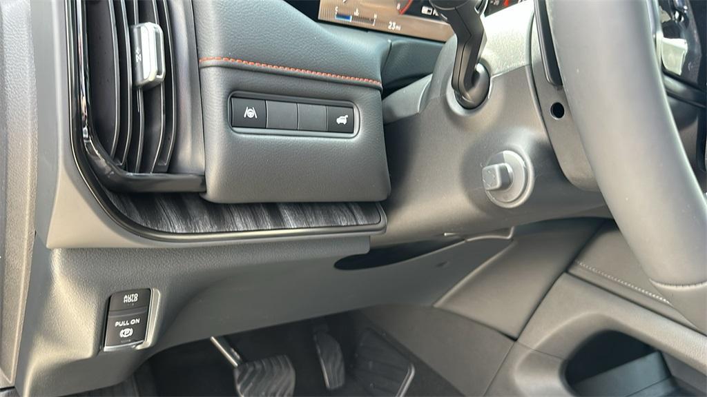 new 2025 Nissan Armada car, priced at $75,801