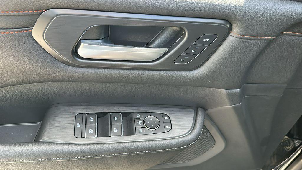 new 2025 Nissan Armada car, priced at $74,601