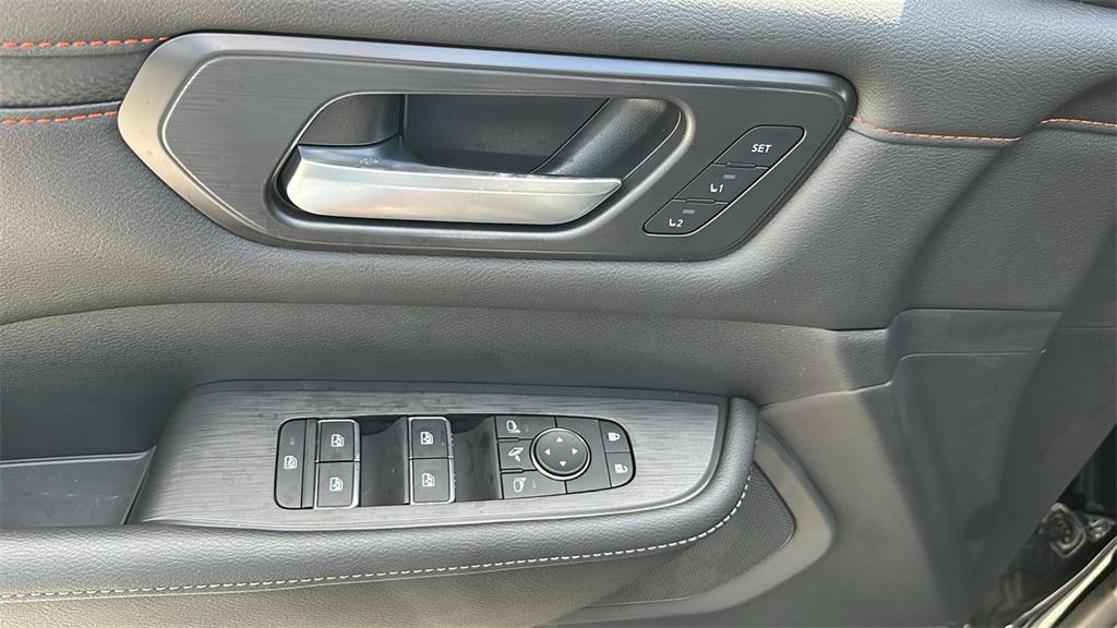 new 2025 Nissan Armada car, priced at $75,801