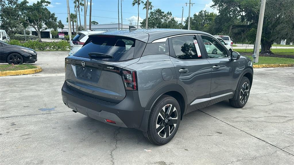 new 2025 Nissan Kicks car, priced at $26,957