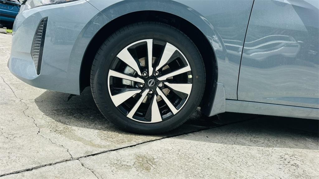 new 2025 Nissan Sentra car, priced at $25,921