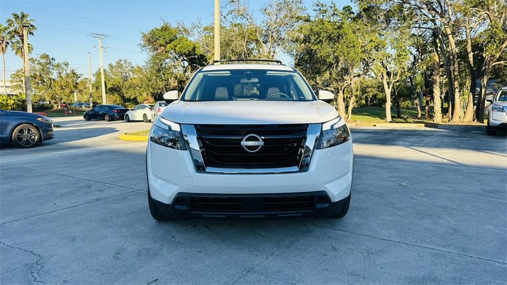 new 2025 Nissan Pathfinder car, priced at $39,455