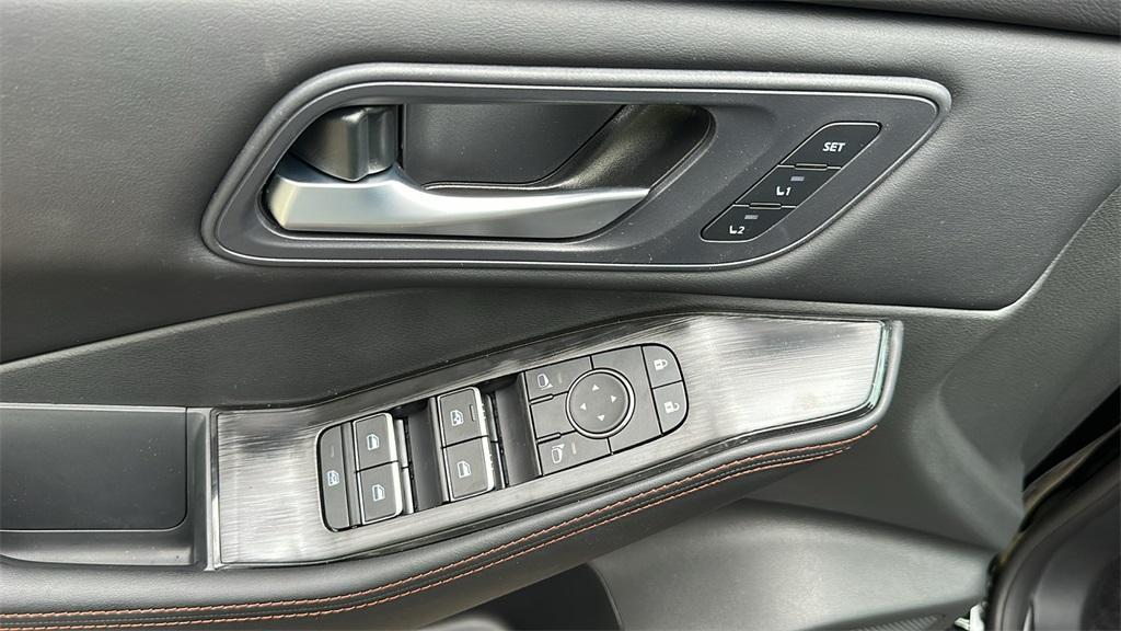 new 2025 Nissan Rogue car, priced at $33,997