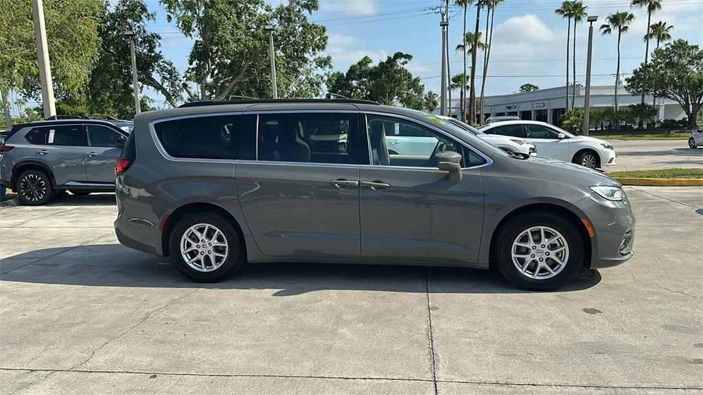 used 2022 Chrysler Pacifica car, priced at $18,971