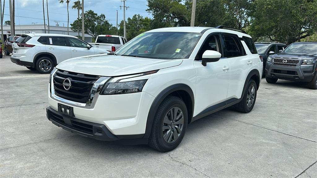used 2024 Nissan Pathfinder car, priced at $32,500