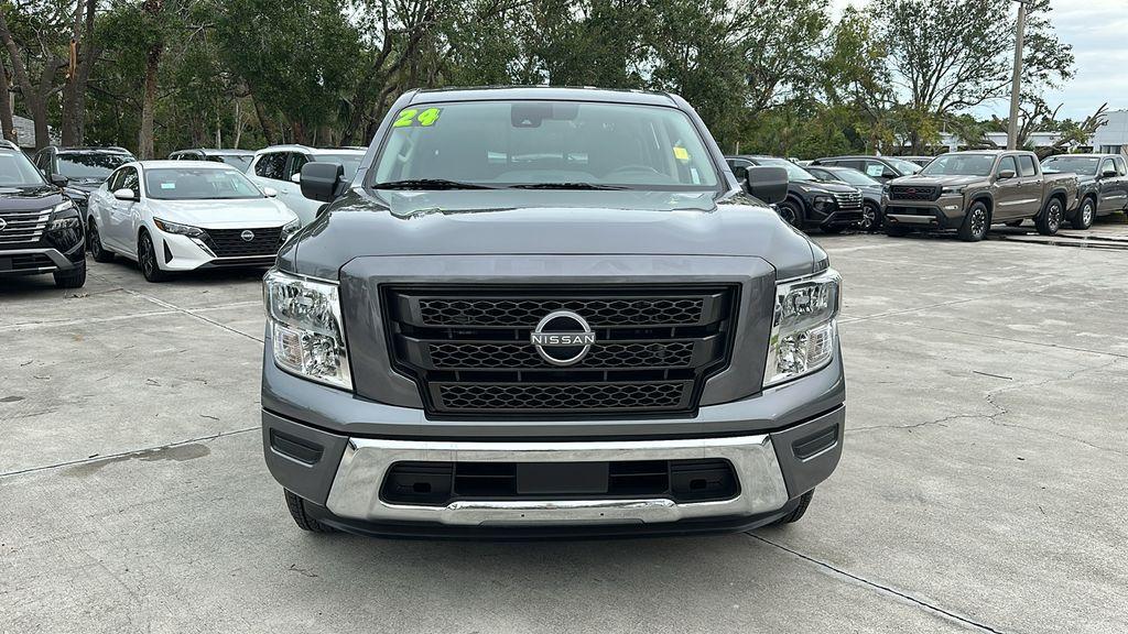 used 2024 Nissan Titan car, priced at $35,915