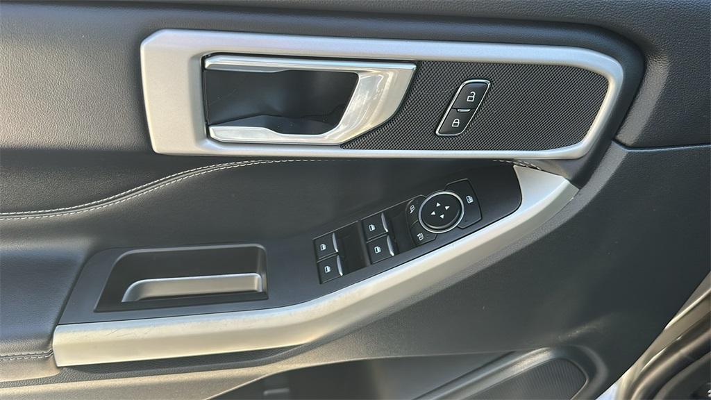 used 2021 Ford Explorer car, priced at $24,988