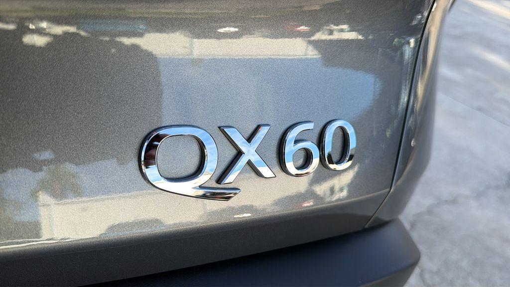 used 2025 INFINITI QX60 car, priced at $40,750