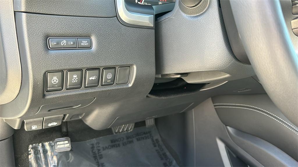 used 2024 Nissan Murano car, priced at $32,300