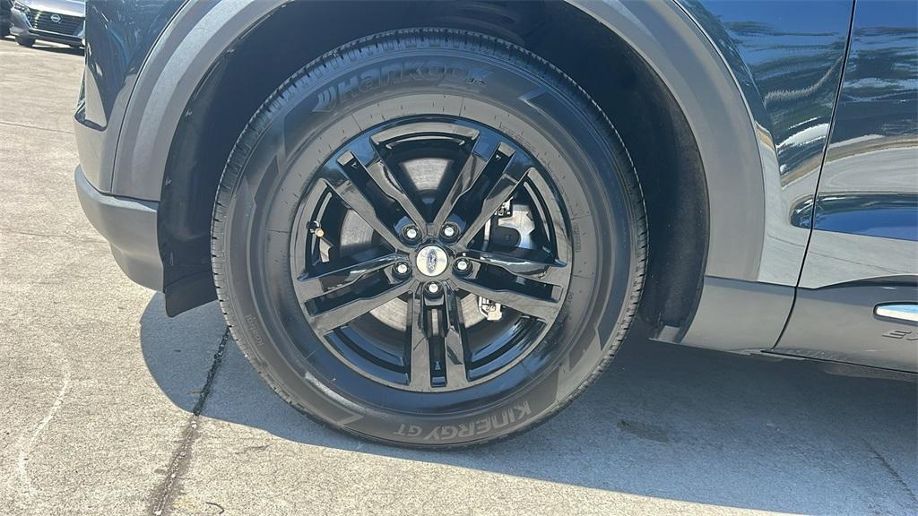 used 2022 Ford Explorer car, priced at $27,488