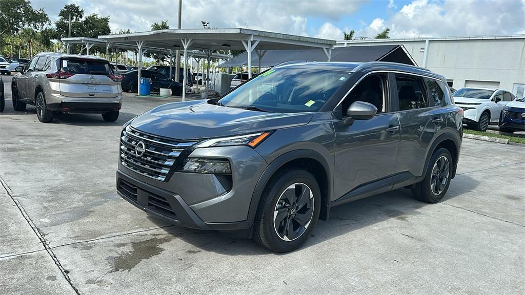 used 2024 Nissan Rogue car, priced at $24,988