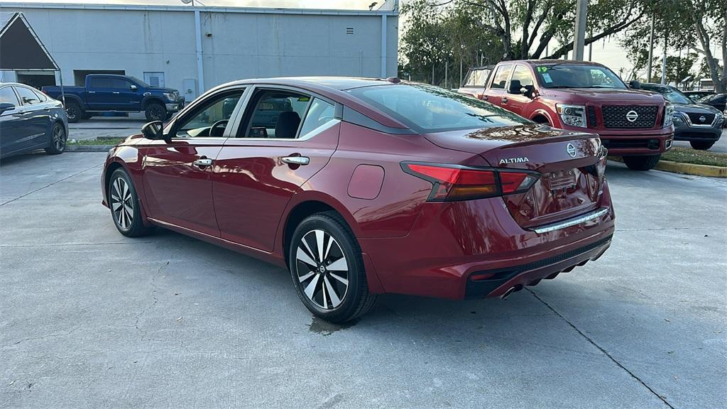 used 2022 Nissan Altima car, priced at $21,019