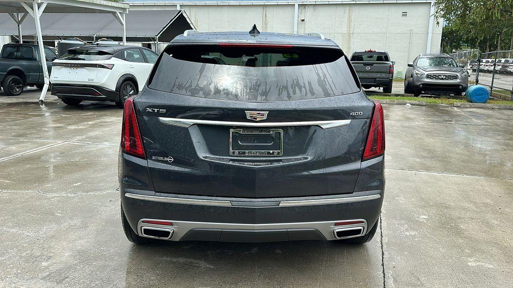 used 2023 Cadillac XT5 car, priced at $26,977