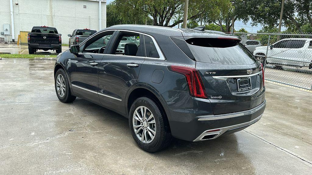 used 2023 Cadillac XT5 car, priced at $26,977