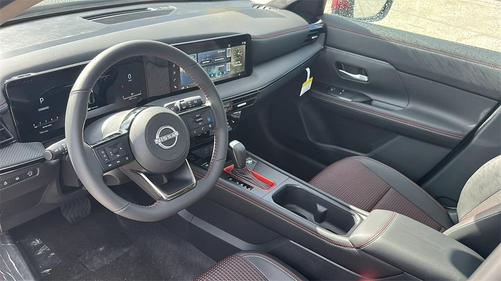 new 2025 Nissan Kicks car, priced at $29,610