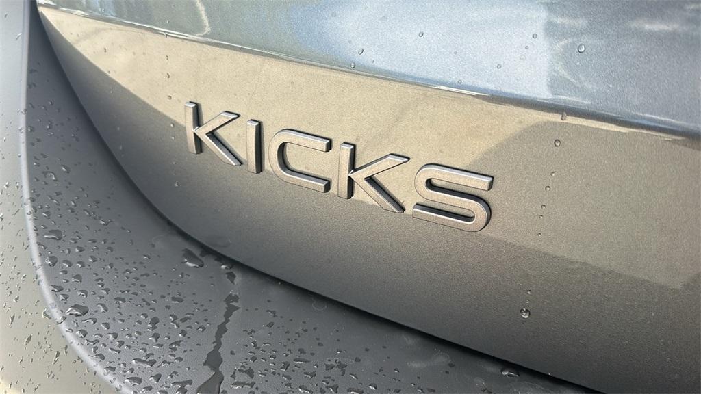 new 2025 Nissan Kicks car, priced at $29,610