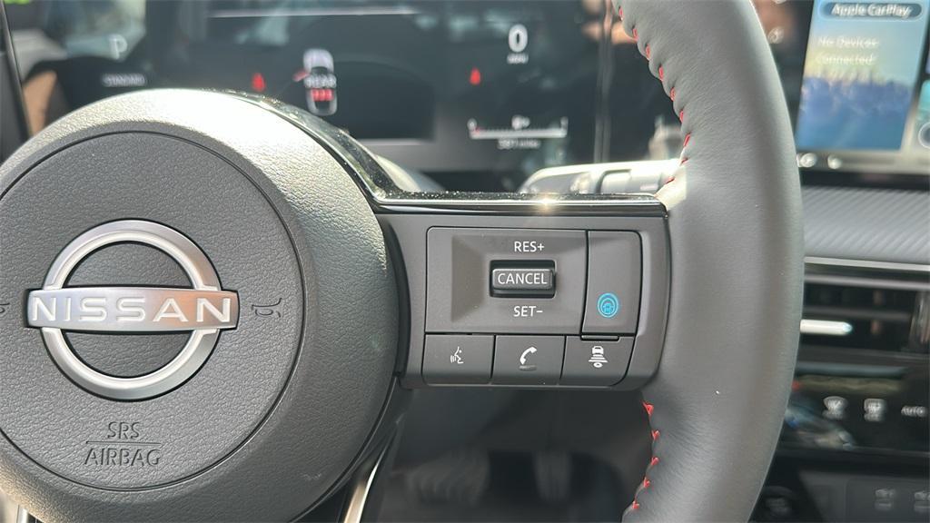 new 2025 Nissan Kicks car, priced at $29,610