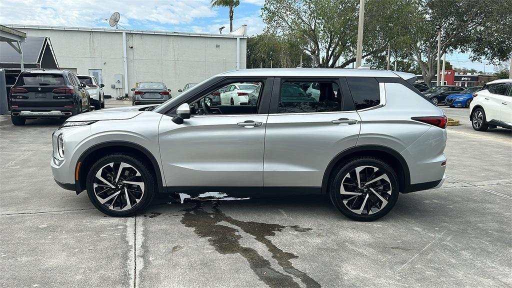 used 2022 Mitsubishi Outlander car, priced at $20,000