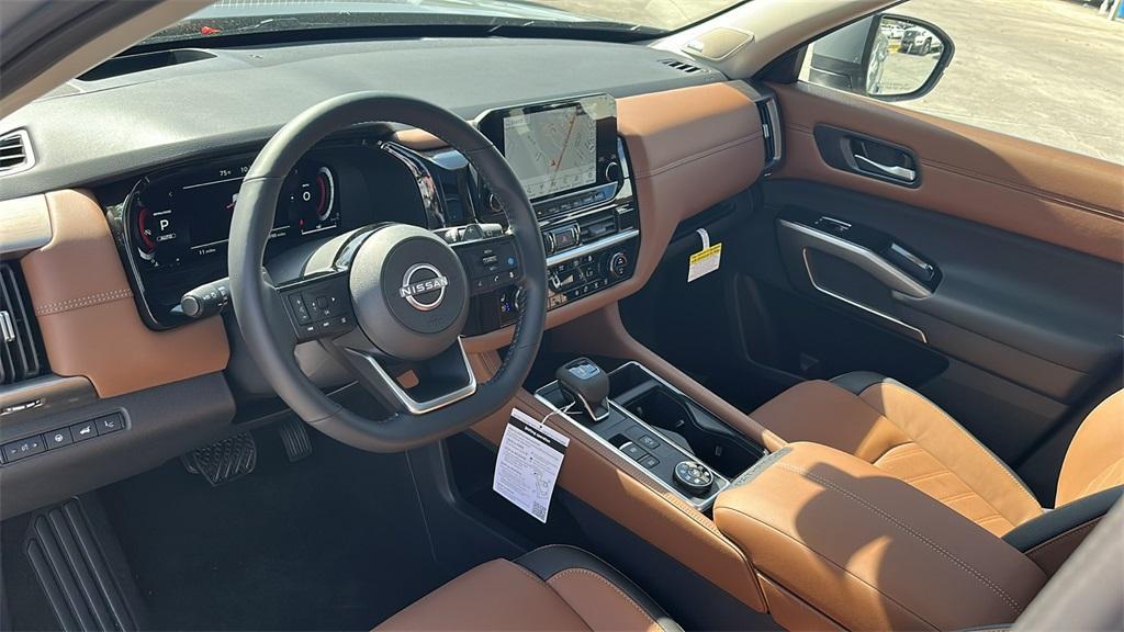 new 2025 Nissan Pathfinder car, priced at $51,828