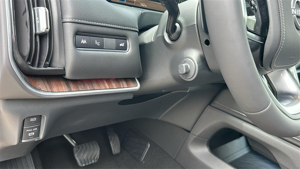 new 2025 Nissan Armada car, priced at $76,903