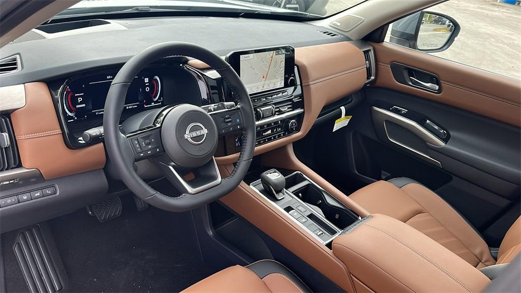 new 2025 Nissan Pathfinder car, priced at $48,972