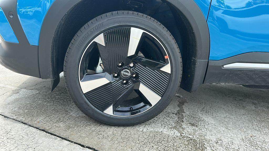 new 2026 Nissan Kicks car, priced at $25,030