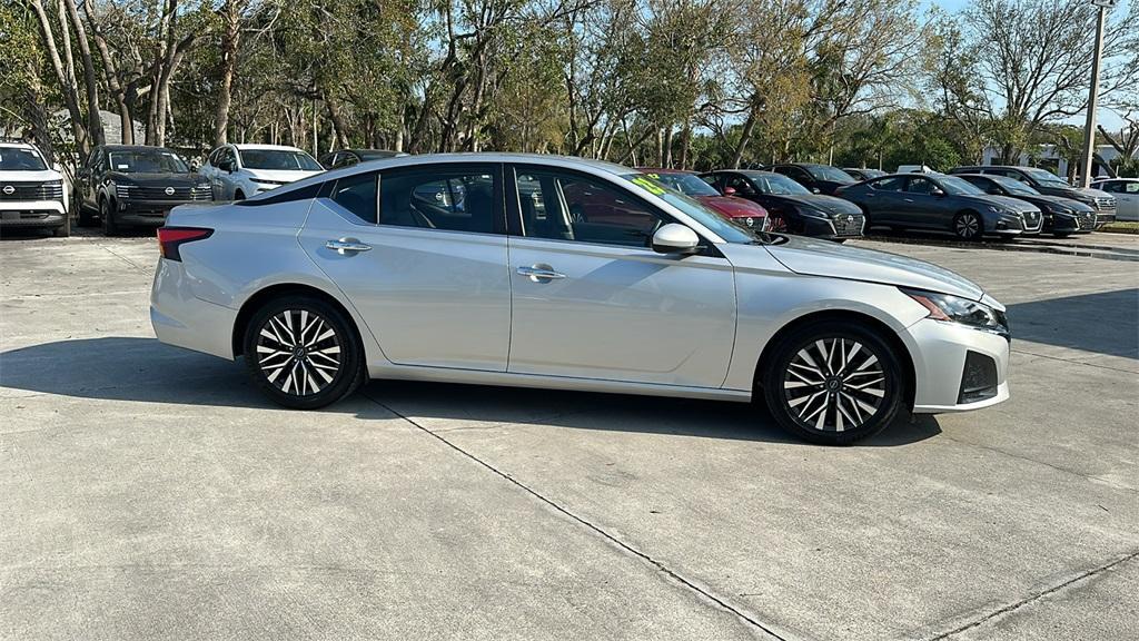 used 2023 Nissan Altima car, priced at $17,883