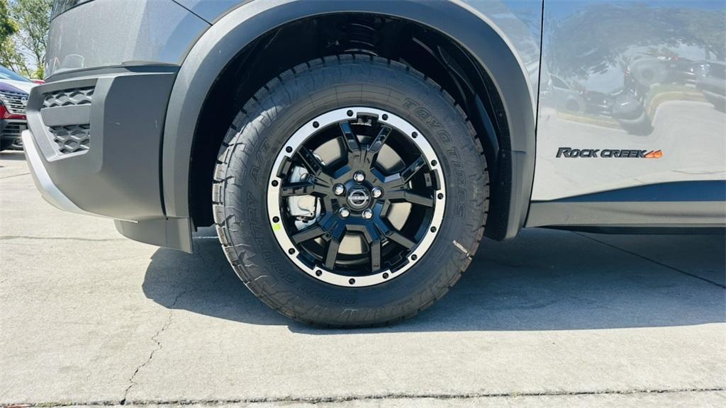 new 2025 Nissan Pathfinder car, priced at $44,073