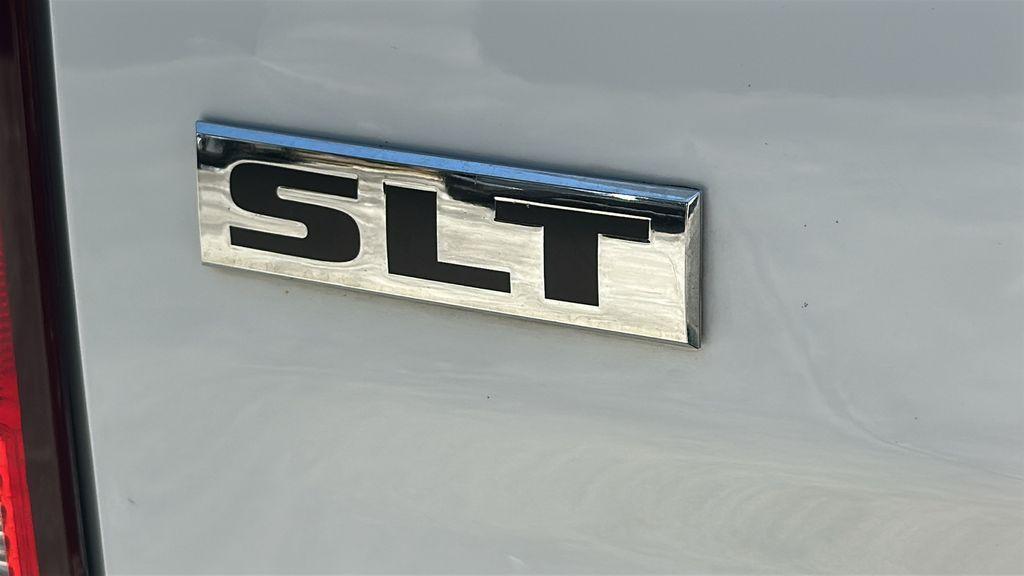 used 2024 Ram 1500 Classic car, priced at $25,999