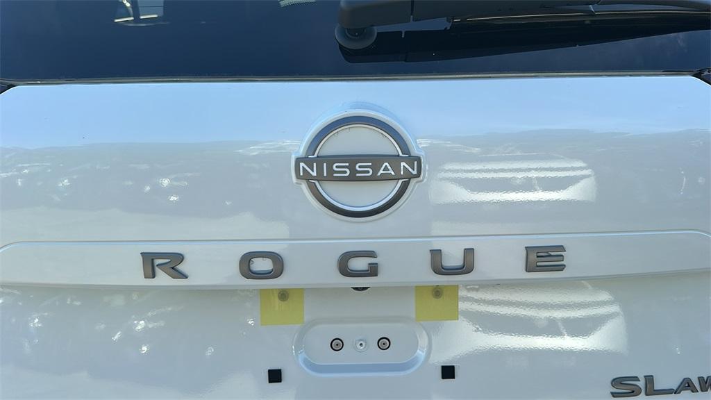 new 2025 Nissan Rogue car, priced at $37,465