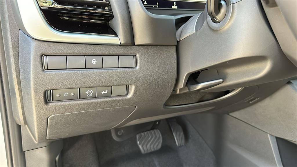 new 2025 Nissan Rogue car, priced at $37,465