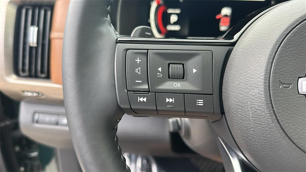 used 2023 Nissan Pathfinder car, priced at $35,988