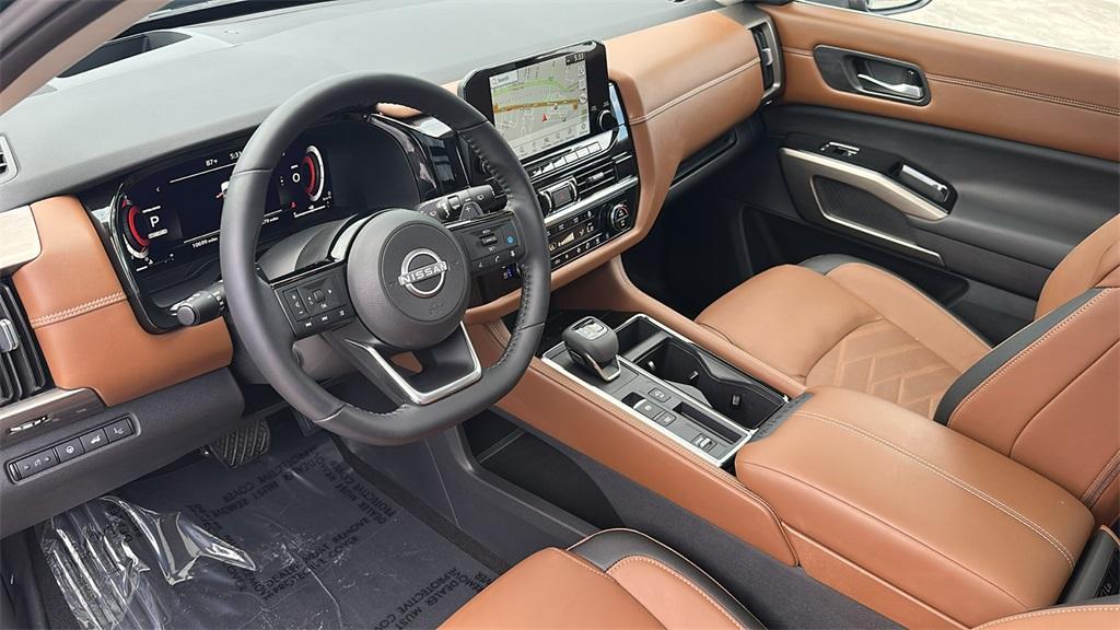 used 2023 Nissan Pathfinder car, priced at $35,988