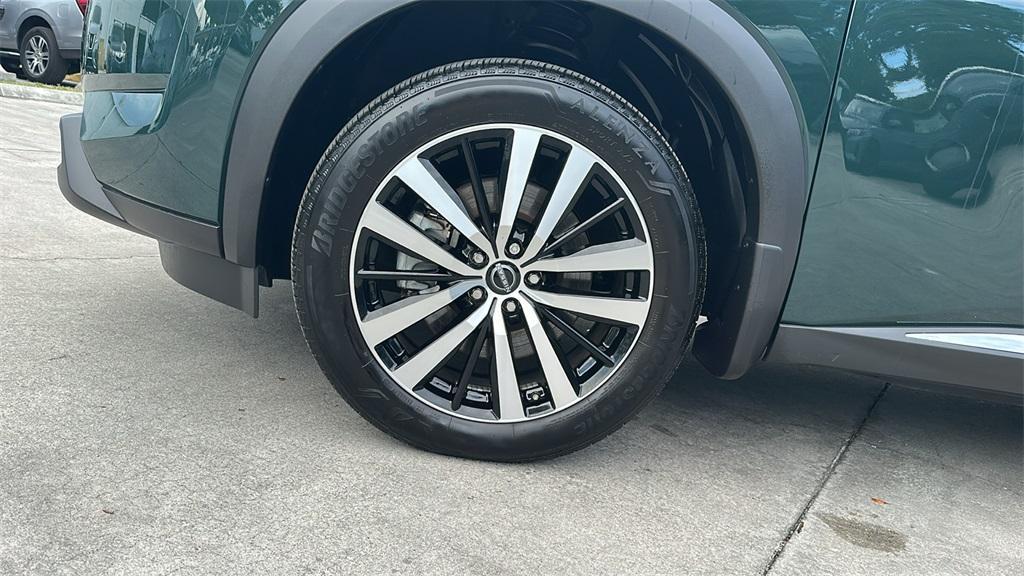 used 2023 Nissan Pathfinder car, priced at $35,988