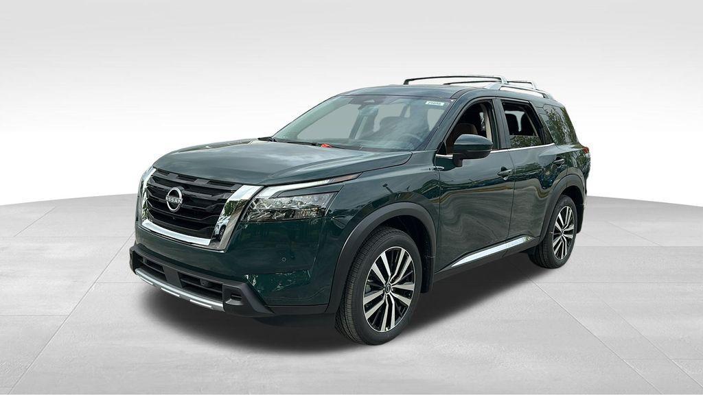 used 2025 Nissan Pathfinder car, priced at $41,999