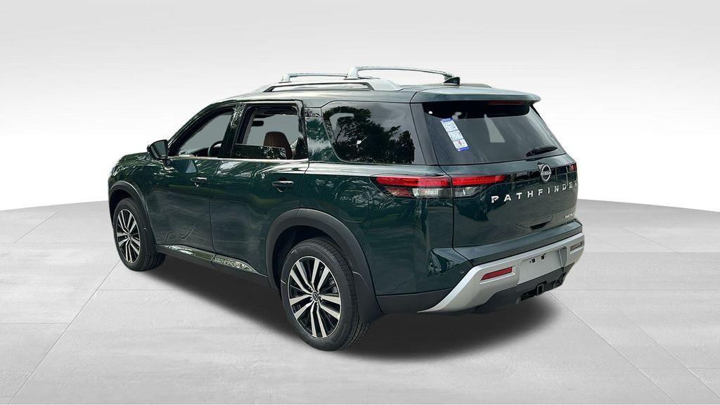 used 2025 Nissan Pathfinder car, priced at $41,999