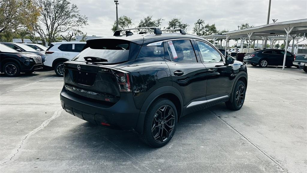 new 2025 Nissan Kicks car, priced at $27,989