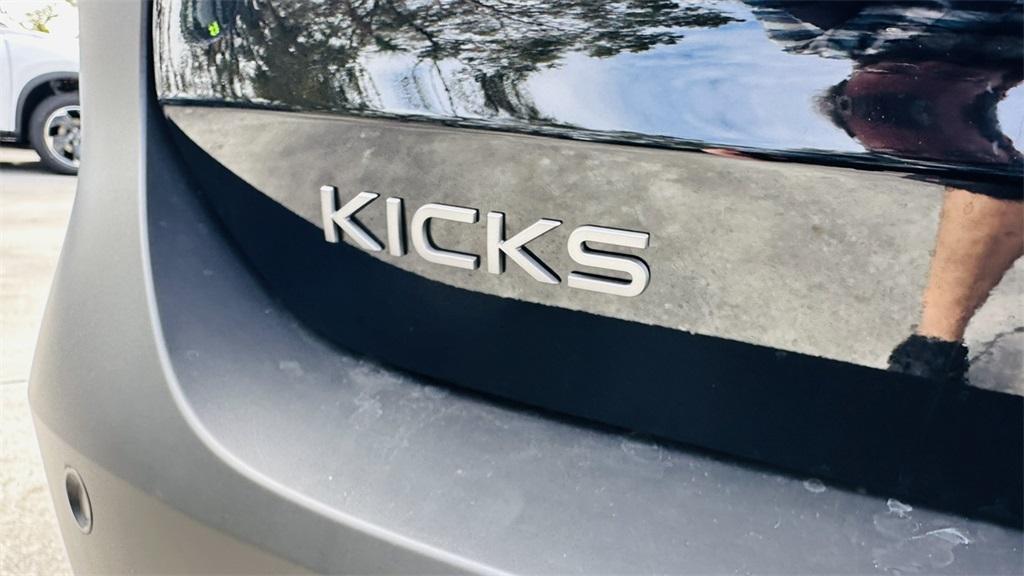 new 2025 Nissan Kicks car, priced at $27,989