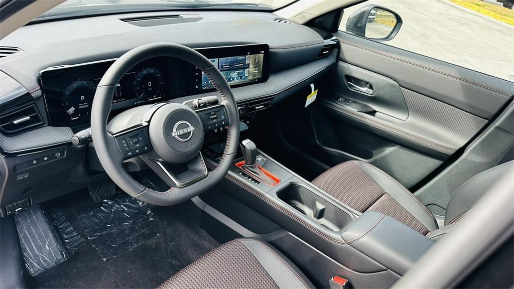 new 2025 Nissan Kicks car, priced at $27,989