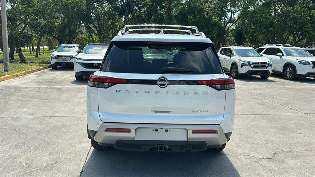new 2025 Nissan Pathfinder car