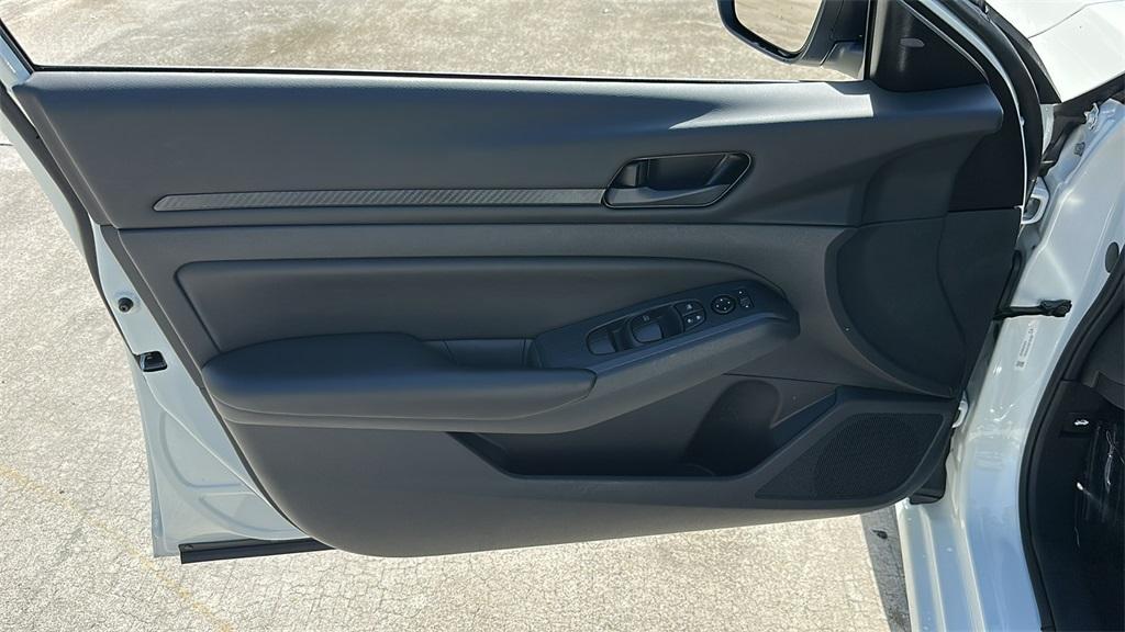 used 2025 Nissan Altima car, priced at $22,500