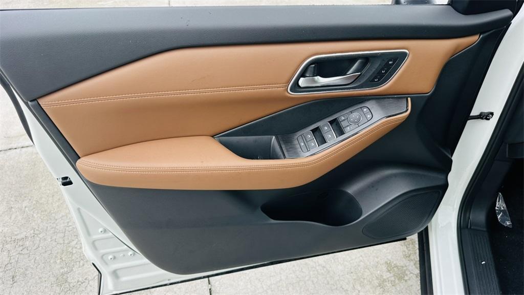 new 2026 Nissan Rogue car, priced at $40,564