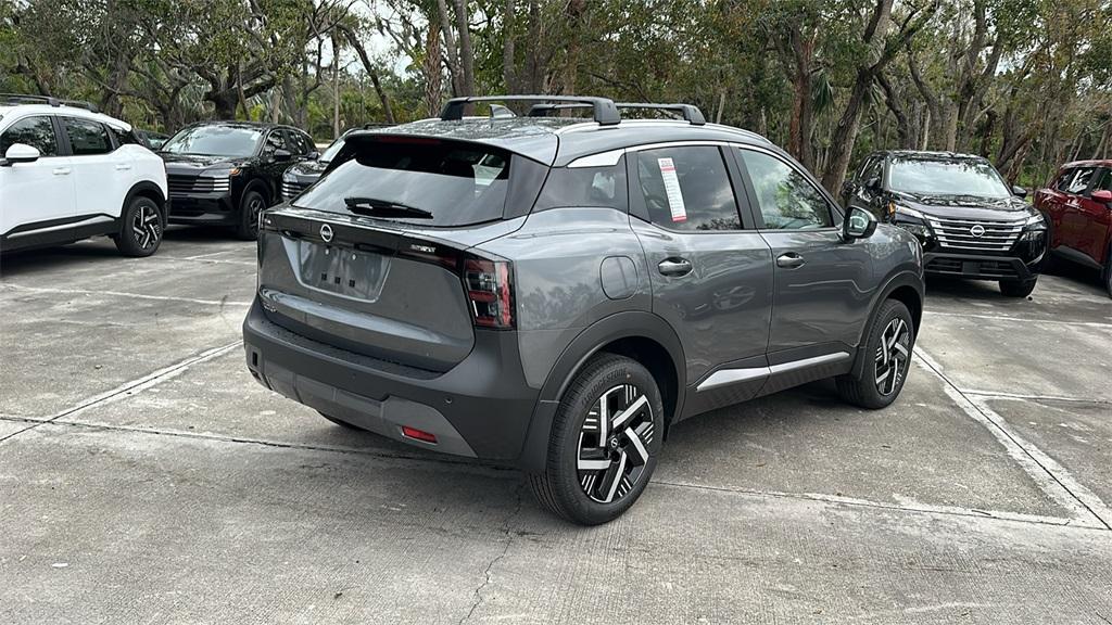 new 2025 Nissan Kicks car, priced at $27,030