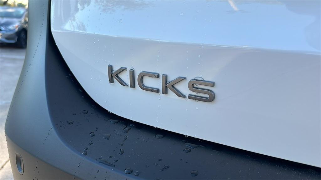 new 2025 Nissan Kicks car, priced at $24,918