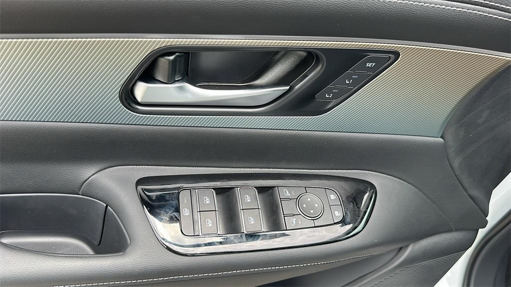 new 2025 Nissan Murano car, priced at $48,540