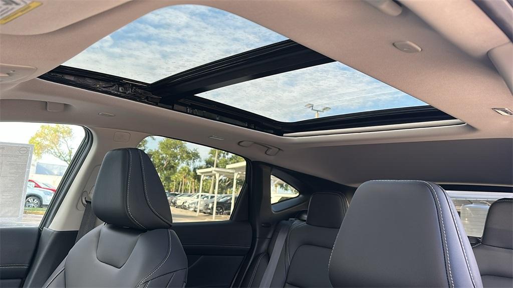 new 2025 Nissan Murano car, priced at $47,590