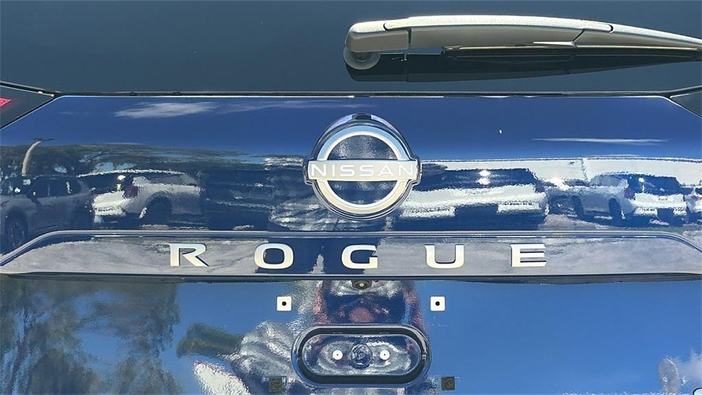new 2025 Nissan Rogue car, priced at $35,881
