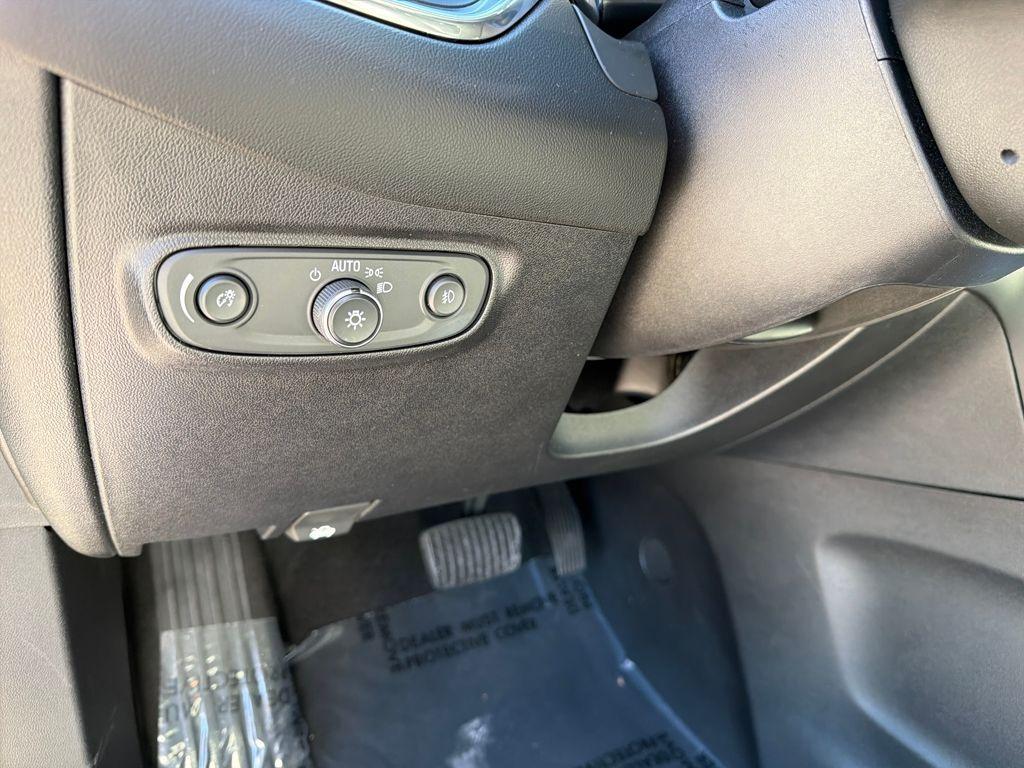 used 2018 Chevrolet Equinox car, priced at $15,800