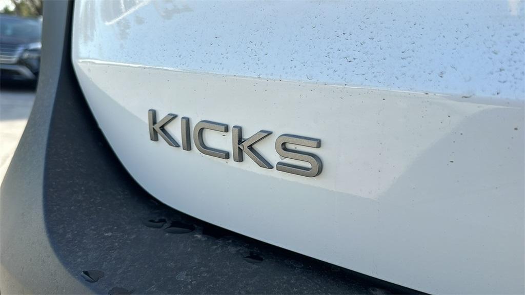 new 2025 Nissan Kicks car, priced at $25,474