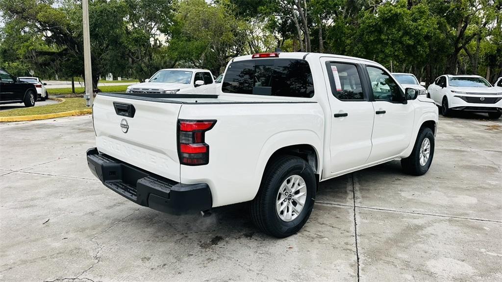 new 2025 Nissan Frontier car